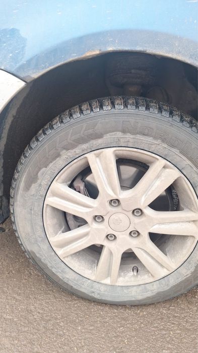 Продам диски r15 с зимней резиной