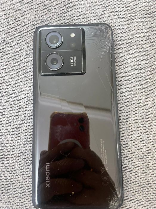 Продам Xiaomi 13t pro 512gb