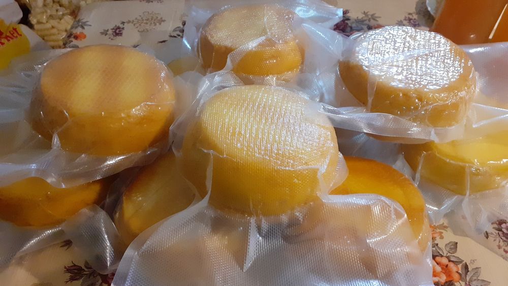 Cașcaval  afumat (produs BIO)