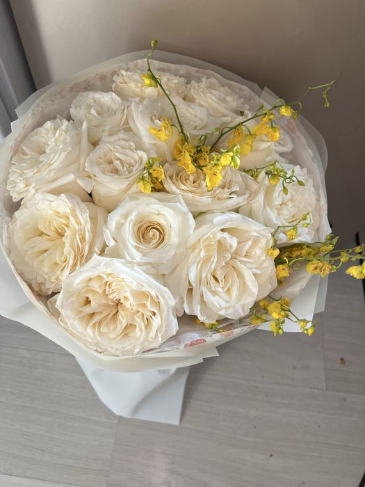 Продам цветы срочно