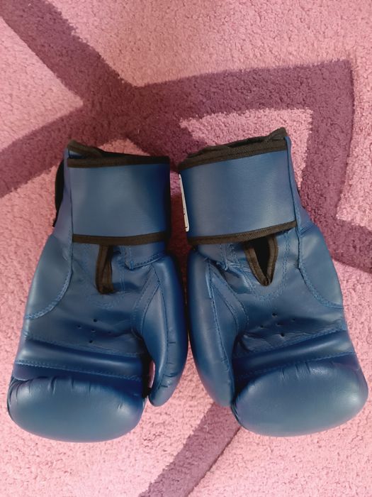 Боксерный перчатка сатылады