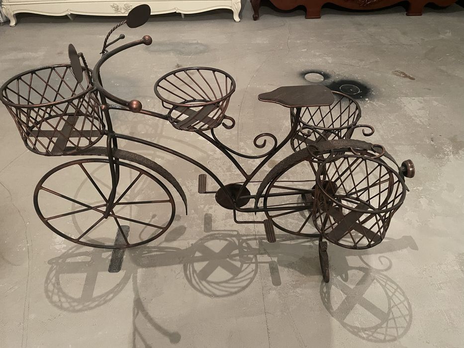 Подставка под цветы