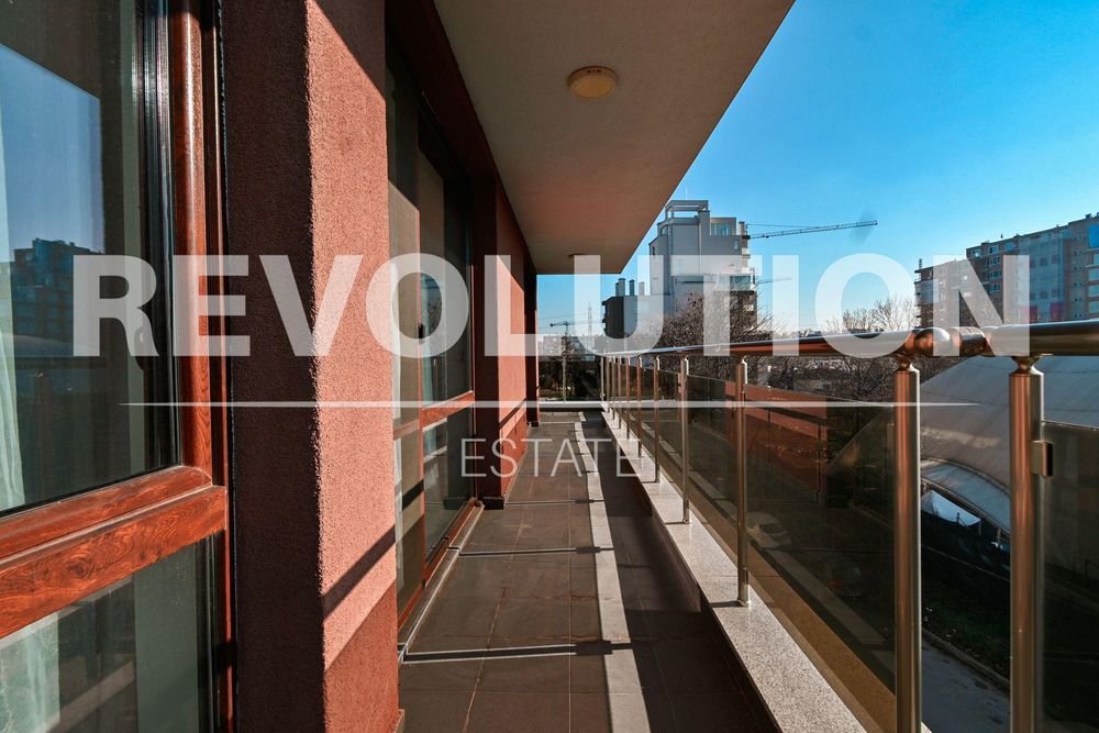 Дава се под наем Четиристаен апартамент в София, Кръстова вада - 120 кв.м за 997.05 € - Снимка #12