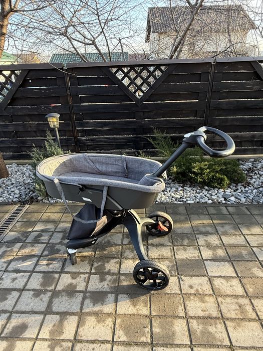 Carucior Stokke + landou + husa protectie