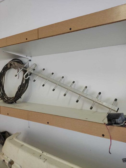 продается антенна для связь телефона