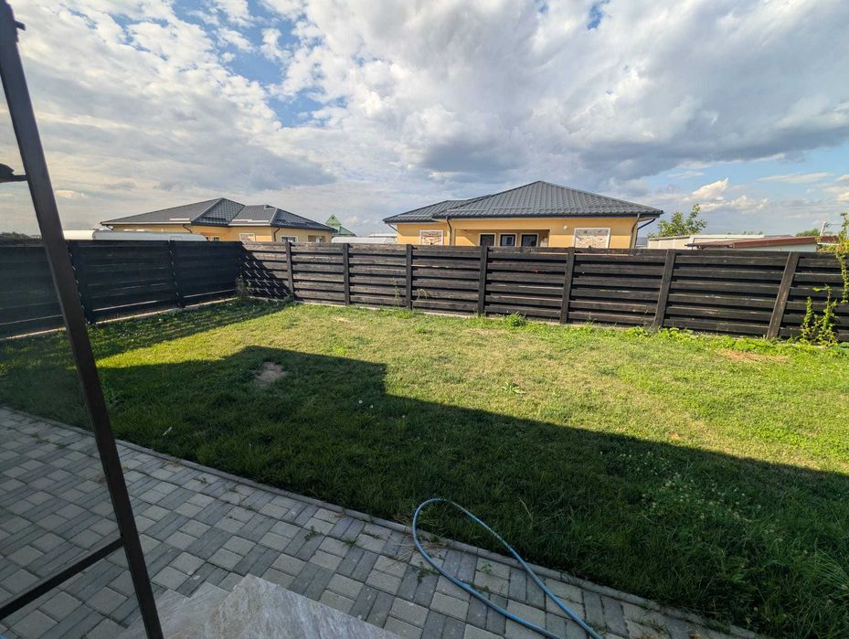 Cazare Câini / Pet Sitting Premium - Mediu Familial (Fără țarcuri)