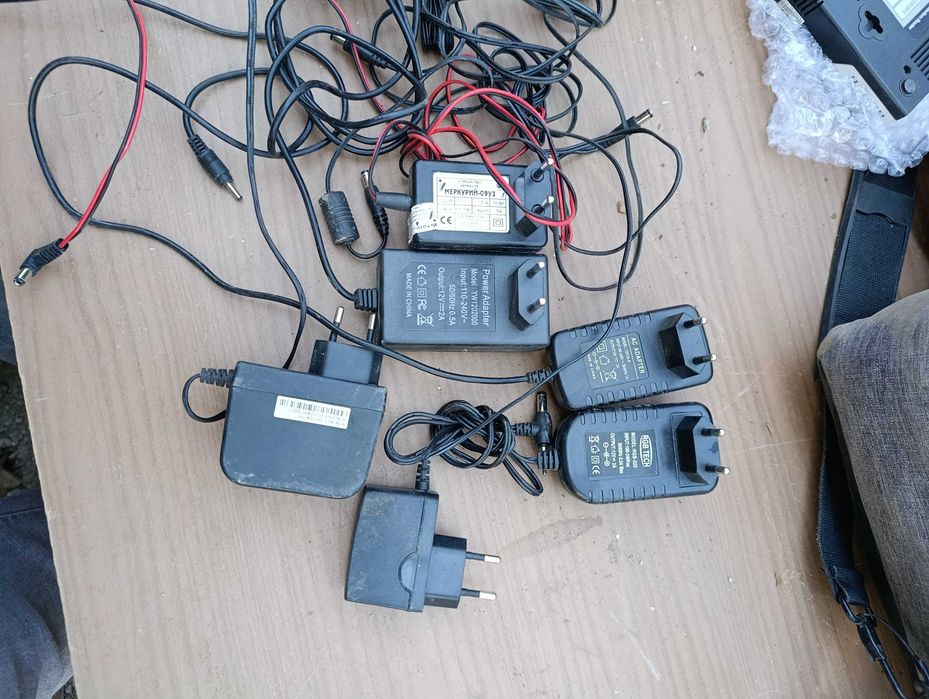 Блоки питания, зарядки на оргтехника, модемы разные