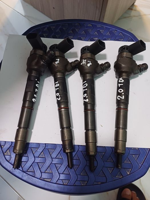 Injector 2.0 tdi CFF CFG  Volkswagen VW Golf 6 [2008 - 2015]