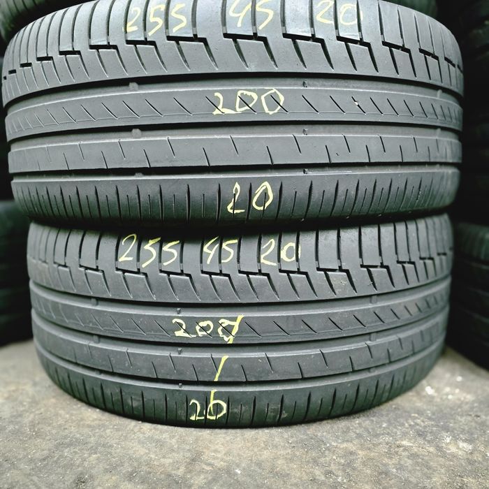 2x 255/45/20 VARA CONTINENTAL 2020 Stare excelentă