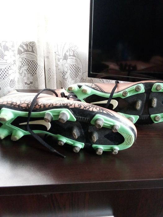 Футболни обувки Nike 41 номер