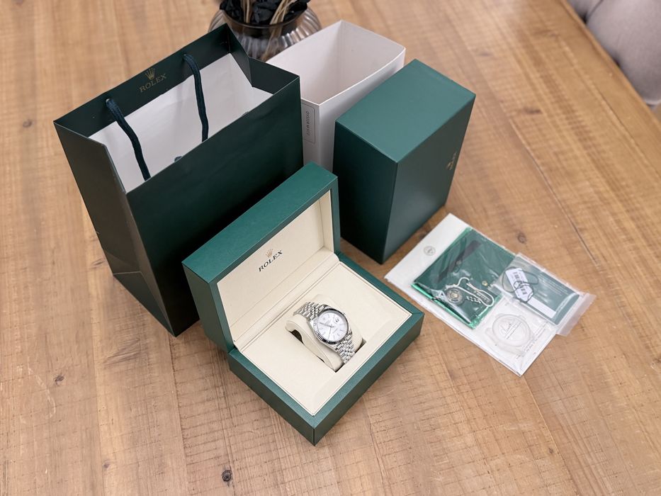 Часы Rolex Datejust 41 Silver