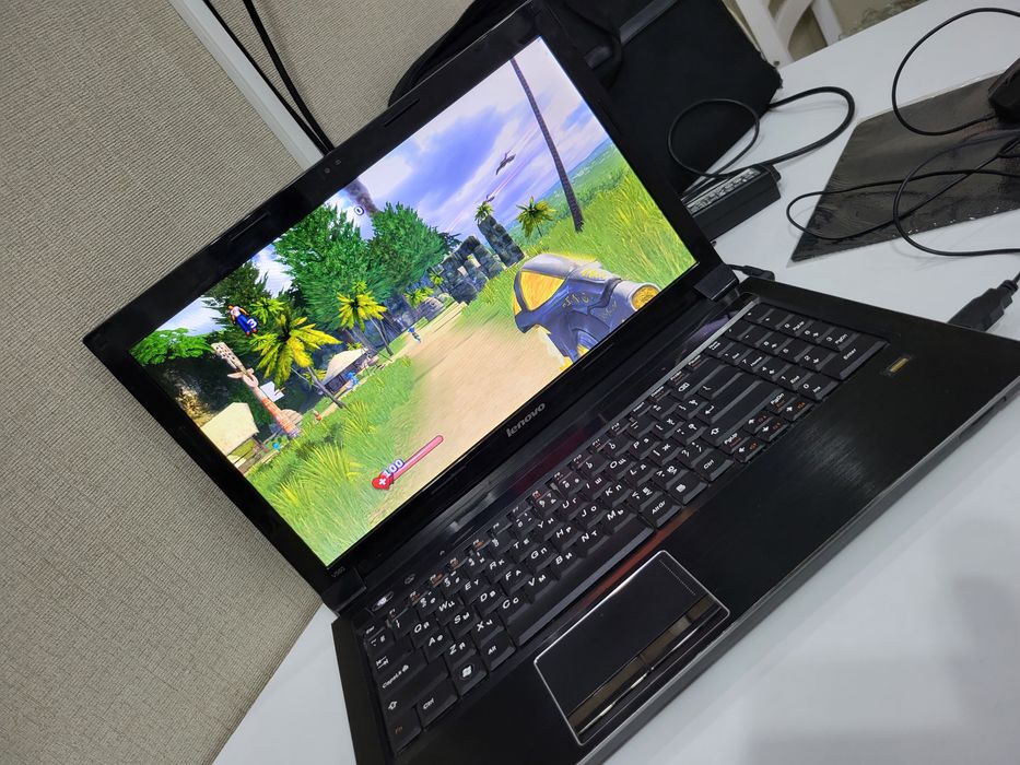 Lenovo ноутбук с Играми