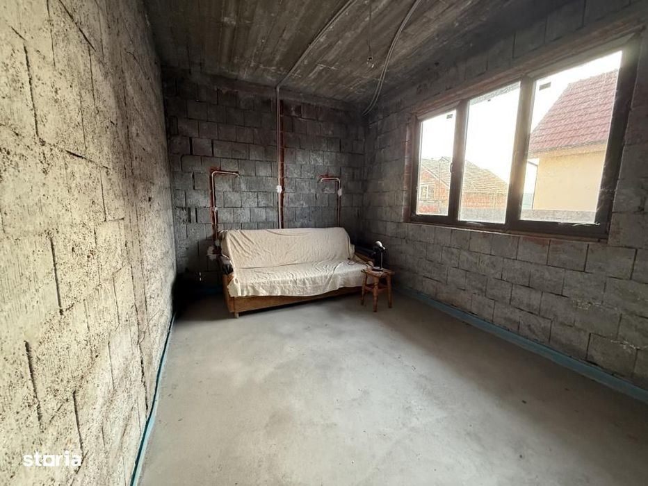 Casa de vanzare in Betfia, cu 6 camere, la rosu, Bihor,Gaminvest,V4469