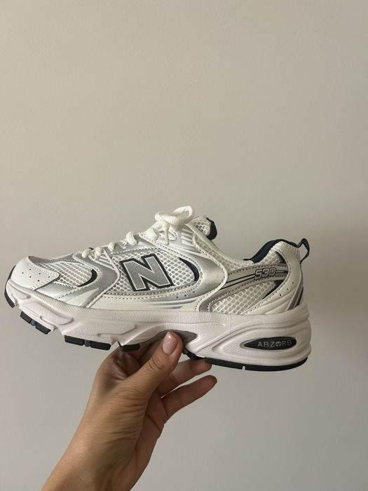New Balance 530 модел 25.5 см стелка
