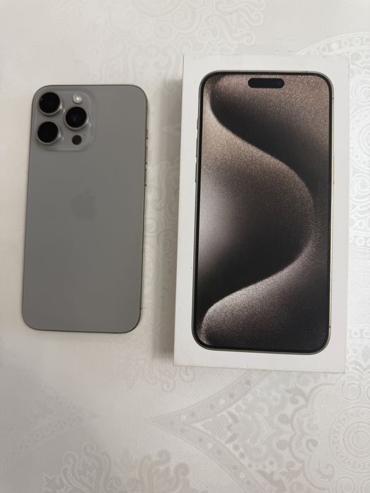 Продам Iphone 15pro max 512 Natural Titanium