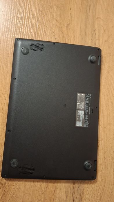 ASUS VivoBookE410MAB