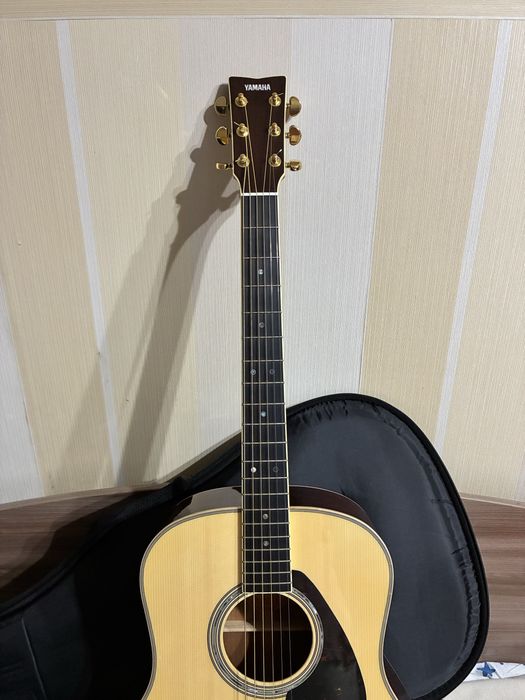 Yamaha LL16M электроакустическая гитара