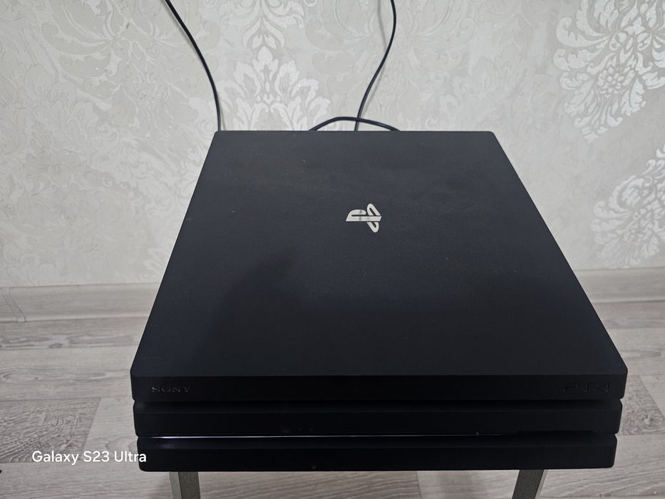 Playstation 4 pro 1tb