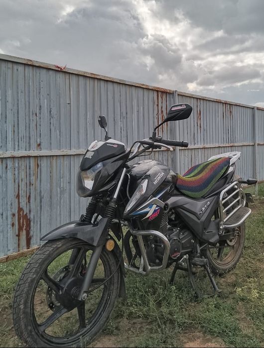 Продам Хонда 150