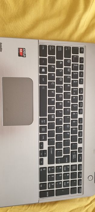 Toshiba  satellite m50d defect