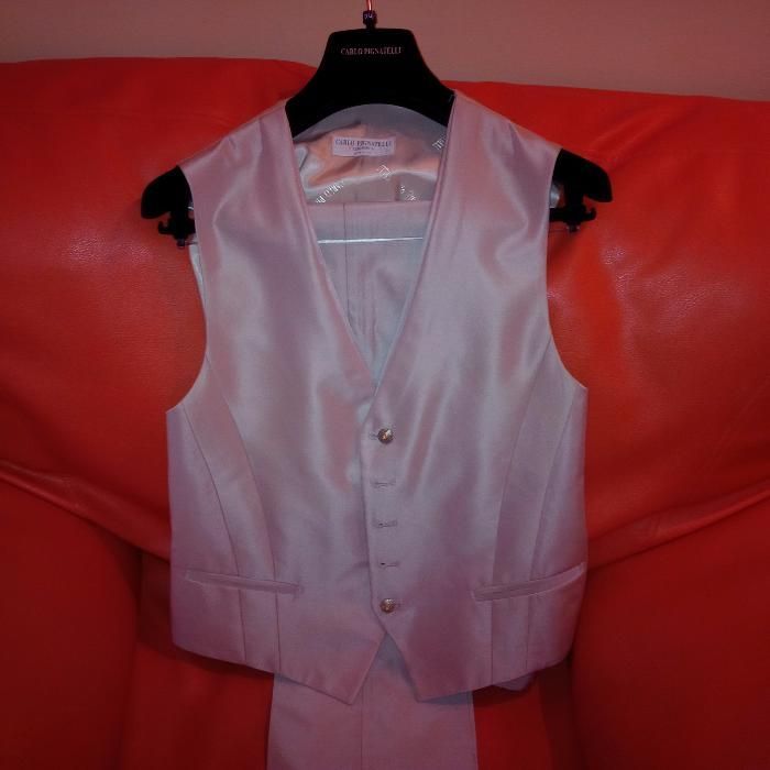 Costum ceremonie Carlo Pignatelli