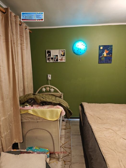 Продава се Етаж от къща в Радомир - 84 кв.м за 365 €/кв.м - Снимка #8