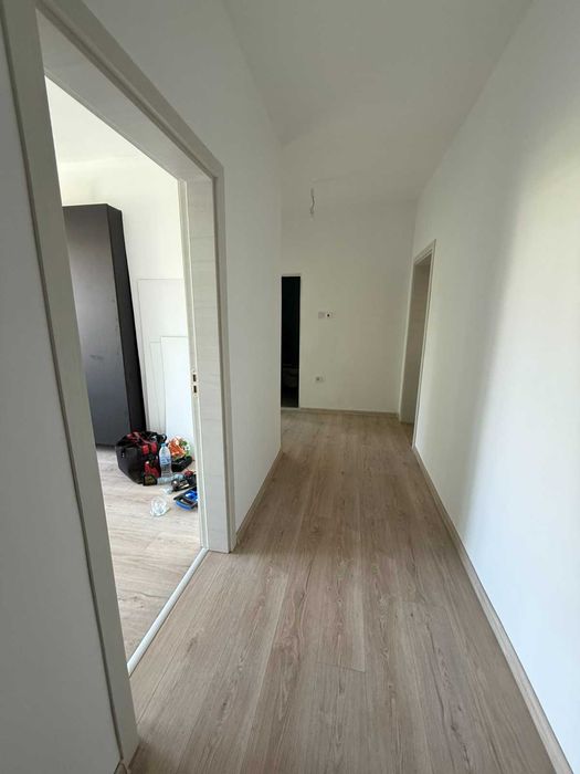 Тристаен апартамент в кв Кършияка