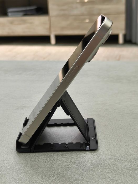 Продам IPhone 15 pro 128gb