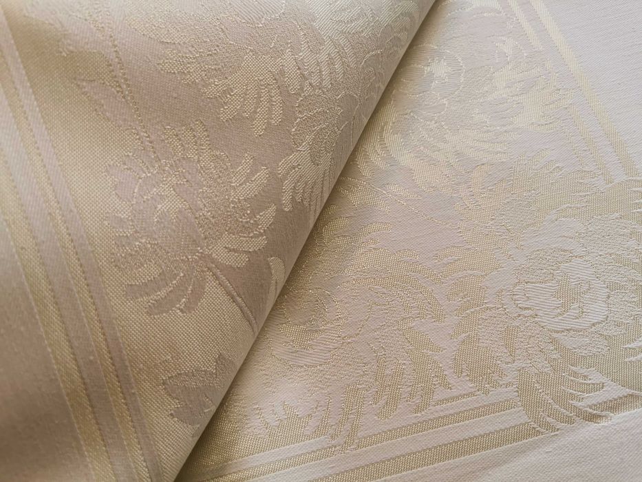 Fata de masa damasc satinat