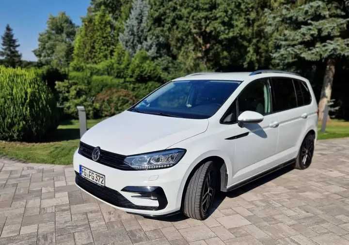 Volkswagen Touran (КАТО НОВА)