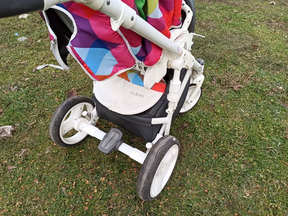 Бебешка количка bexa cube
