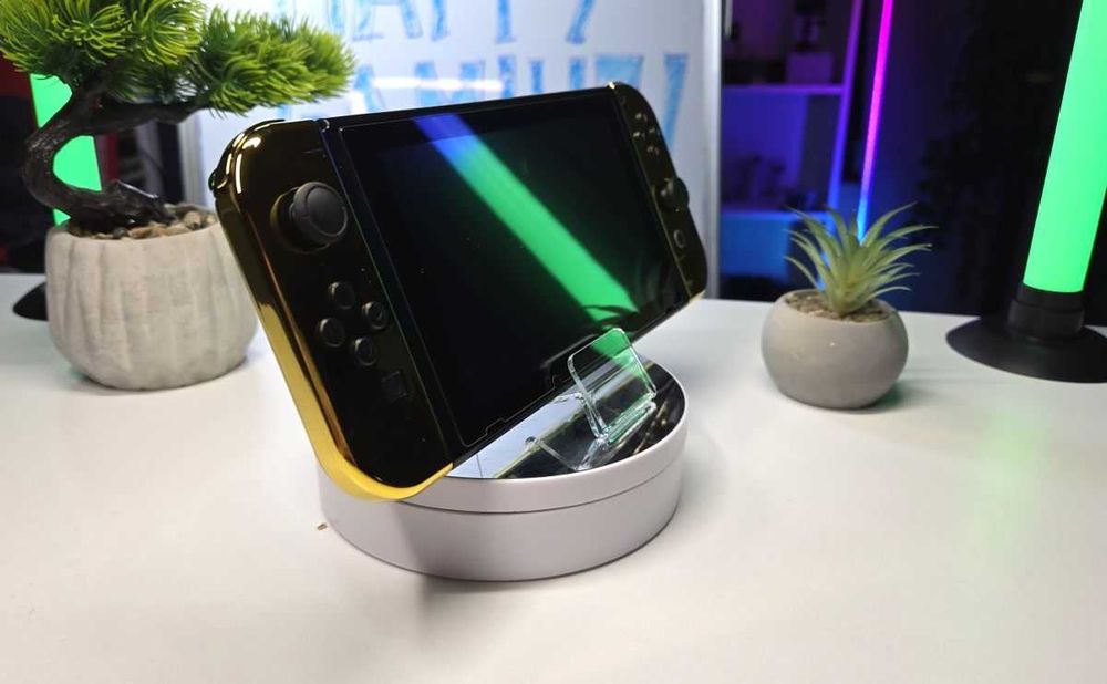 Nintendo Switch V2 Custom CHROME GOLD Modat Picofly/128GB/18 Jocuri