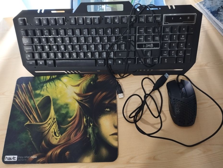 Гейминг клавиатура и мишка
