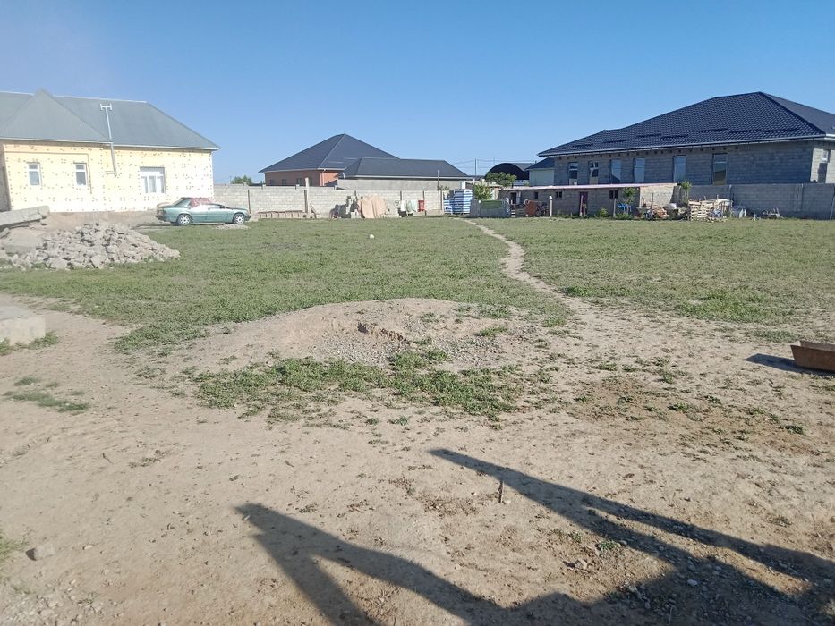 Жаздық үй сатылады. 20 соттық жерімен