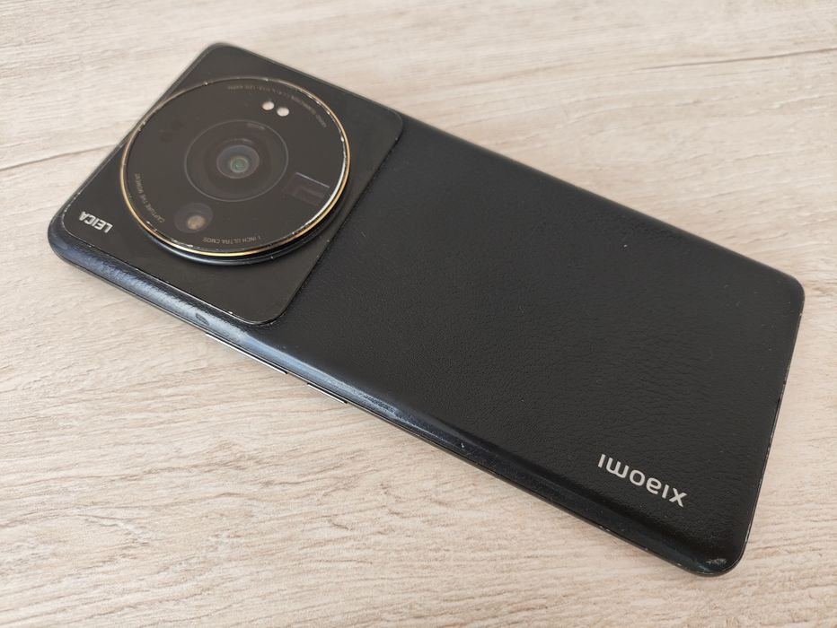 Продам Xiaomi 12s ultra