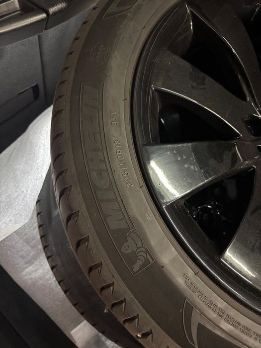 Vand Roti Bmw 225/50/18