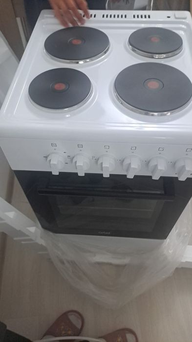 Продам электроплиту ARTEL(НОВУЮ)