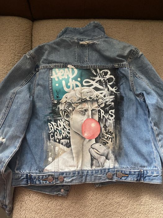 Продам джинсовки.