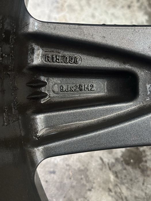 Porshe джанти  5x130 -10.5 j -9j -et52-et50