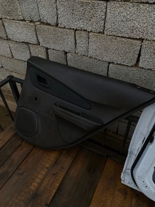 Дверь кобальта белый цвет