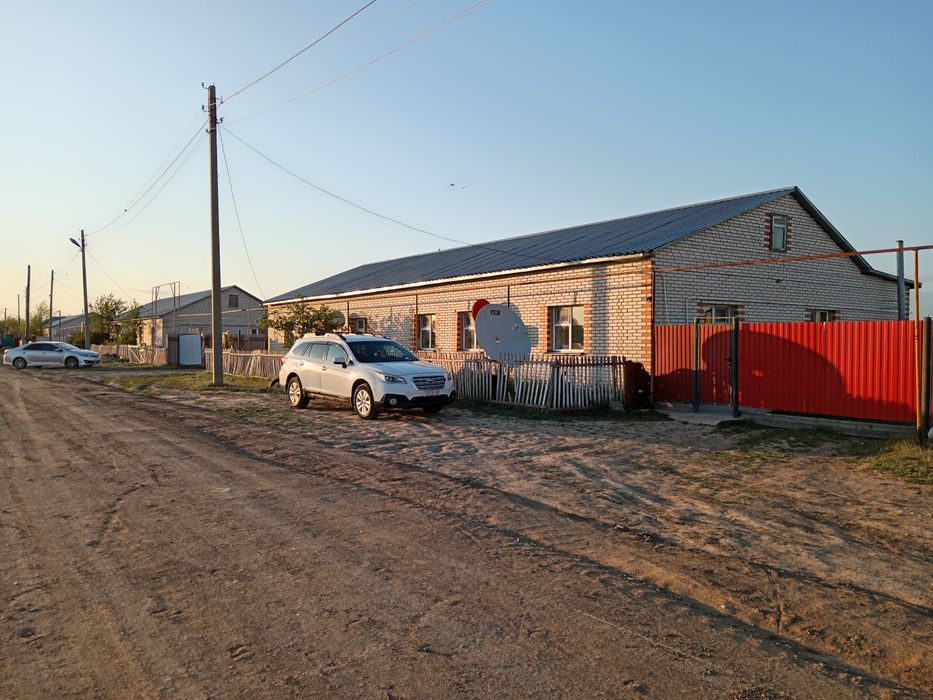 Мұхит 14/б үй сатылады