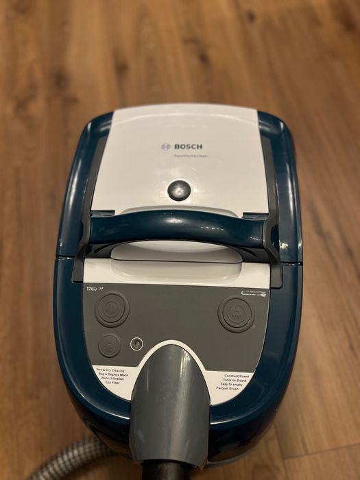 Aspirator Bosch Aquawash&Clean