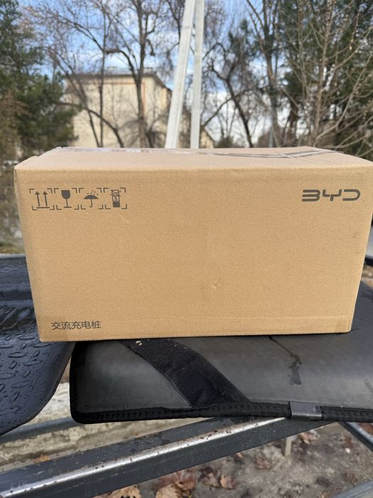 Zaryadka 7kw BYD hamma boshqa moshinlarga ham bor