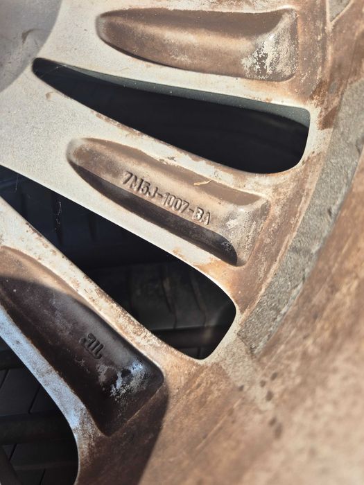 4 ROTI Jante + Anvelope VARA - 205/50/17 - 5x108 17'' OEM Ford Focus Mondeo Curier C-Maxx B-Maxx KUGA SENOZRI