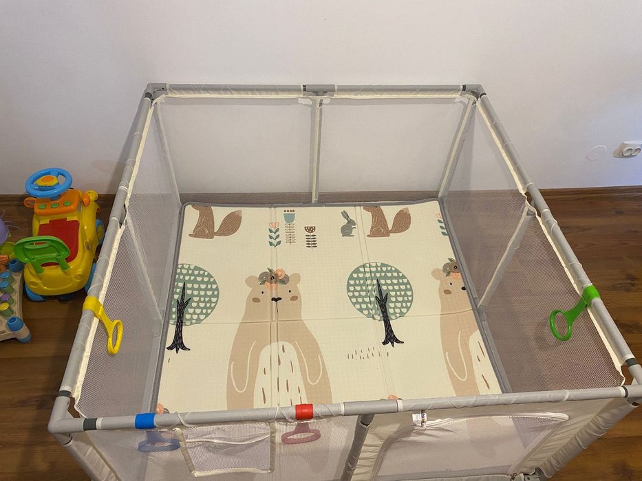 Țarc de joacă pentru copii 120x120x65 cm + covoraș din spumă + 100 bile