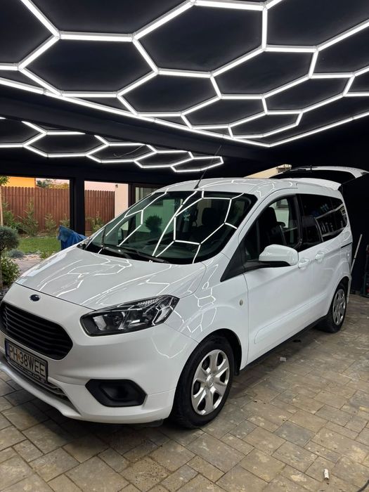 Ford Tourneo Courier 1.5 TDCi, 95cp, 2019, 116.000km