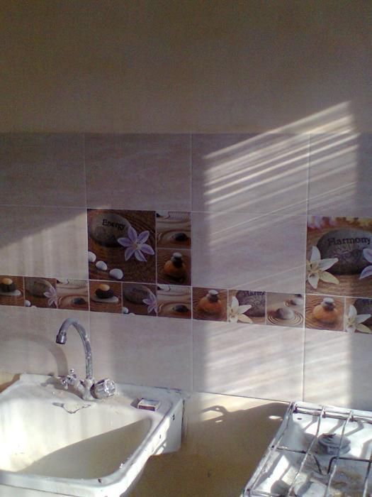 Кафельщик, укадка кафеля.