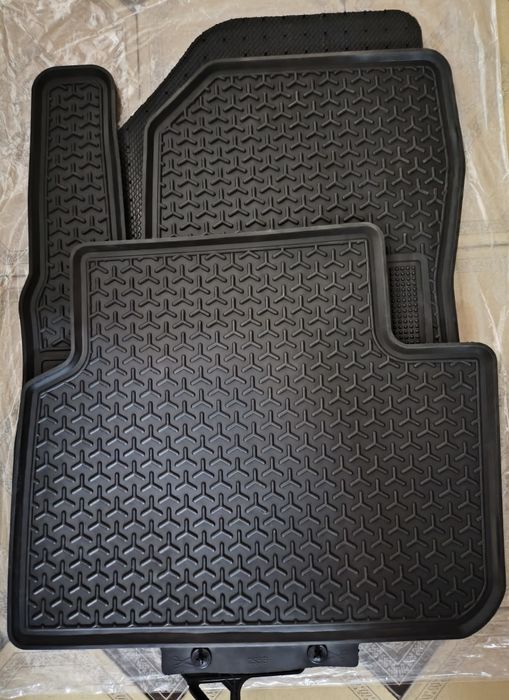 Полики Changan CS 55 Plus. Новые.