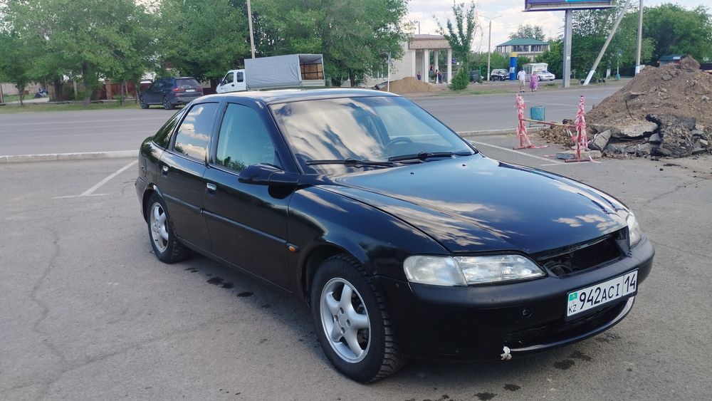 Продам авто опель вектра б