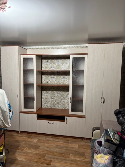 Горка стенка в зал